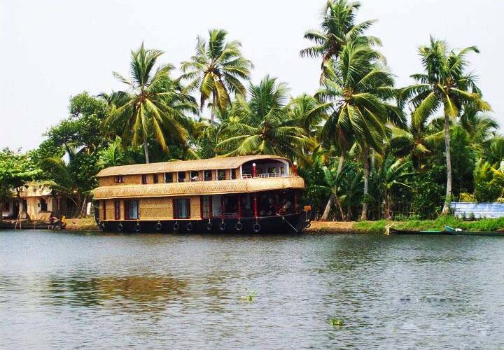 Grandeur Houseboats, Kumarakom 1